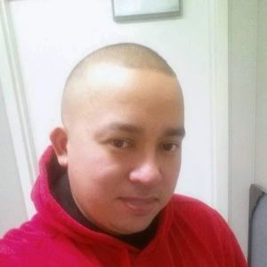 Meet your Posher, Cesar